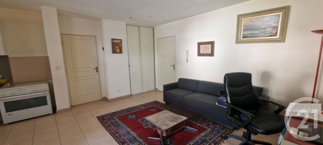 Appartement T2 à vendre - 2 pièces - 47.9 m2 - LA ROQUEBRUSSANNE - 83 - PROVENCE-ALPES-COTE-D-AZUR - Century 21 Le Rocher