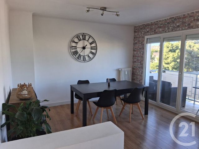 Appartement F4 à louer - 4 pièces - 72.39 m2 - LA GARDE - 83 - PROVENCE-ALPES-COTE-D-AZUR - Century 21 Le Rocher