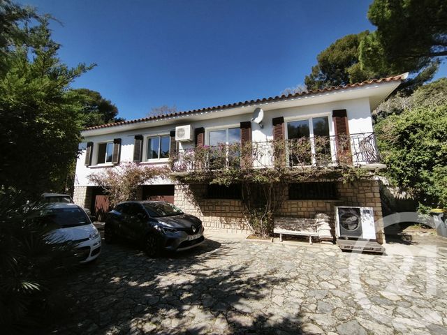 maison - TOULON - 83