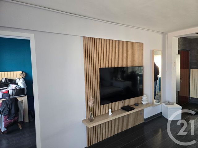 Appartement T4 à louer - 4 pièces - 86.44 m2 - LA GARDE - 83 - PROVENCE-ALPES-COTE-D-AZUR - Century 21 Le Rocher