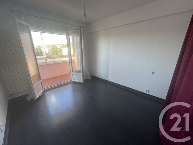 Appartement T4 à louer - 4 pièces - 86.44 m2 - LA GARDE - 83 - PROVENCE-ALPES-COTE-D-AZUR - Century 21 Le Rocher