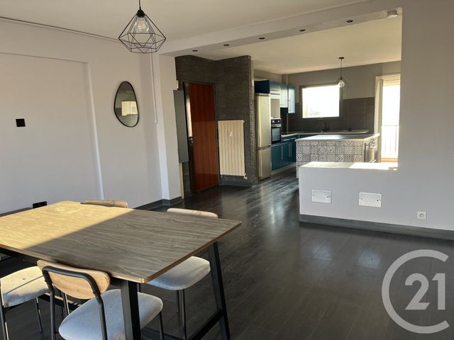 Appartement T4 à louer - 4 pièces - 86.44 m2 - LA GARDE - 83 - PROVENCE-ALPES-COTE-D-AZUR - Century 21 Le Rocher