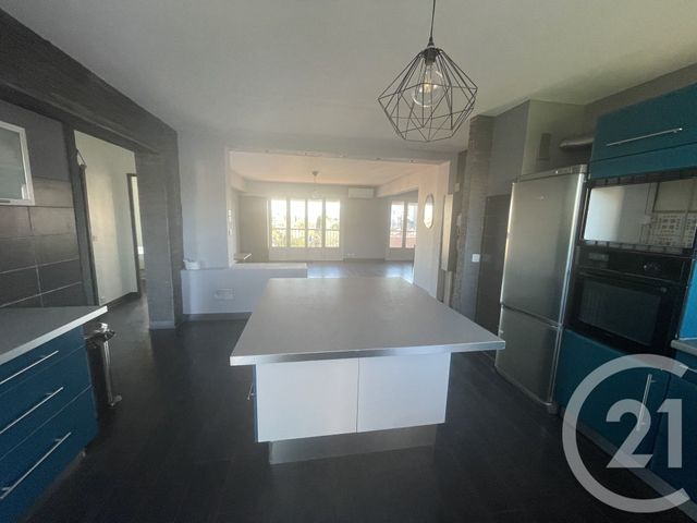 Appartement T4 à louer - 4 pièces - 86.44 m2 - LA GARDE - 83 - PROVENCE-ALPES-COTE-D-AZUR - Century 21 Le Rocher