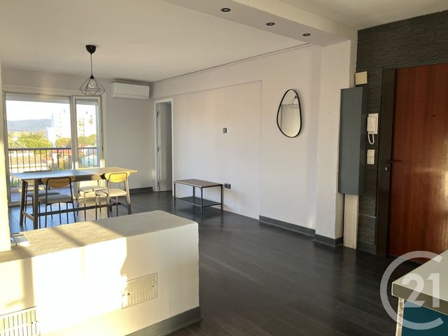 Appartement T4 à louer - 4 pièces - 86.44 m2 - LA GARDE - 83 - PROVENCE-ALPES-COTE-D-AZUR - Century 21 Le Rocher