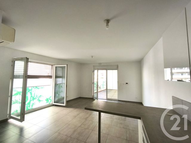 Appartement T3 à vendre - 3 pièces - 53.5 m2 - TOULON - 83 - PROVENCE-ALPES-COTE-D-AZUR - Century 21 Le Rocher