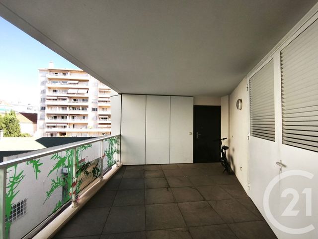 Appartement T3 à vendre - 3 pièces - 53.5 m2 - TOULON - 83 - PROVENCE-ALPES-COTE-D-AZUR - Century 21 Le Rocher