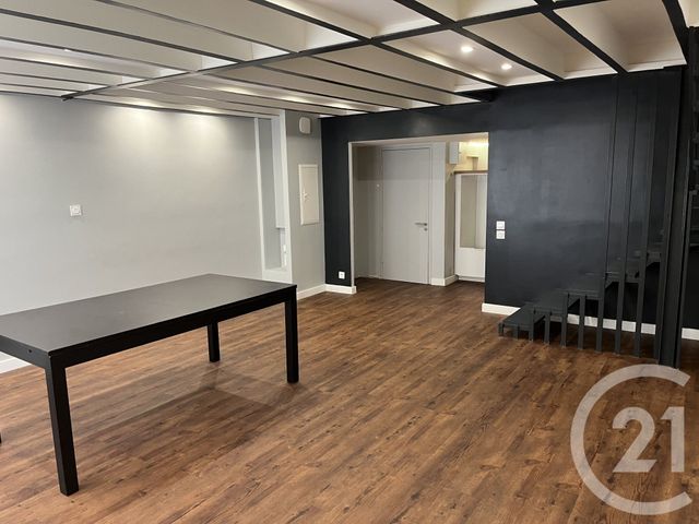 Appartement Duplex à louer - 2 pièces - 62.48 m2 - TOULON - 83 - PROVENCE-ALPES-COTE-D-AZUR - Century 21 Le Rocher