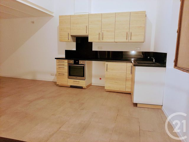 maison à vendre - 3 pièces - 63.0 m2 - SOLLIES PONT - 83 - PROVENCE-ALPES-COTE-D-AZUR - Century 21 Le Rocher