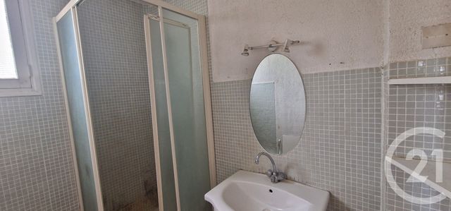 Appartement T4 à vendre - 4 pièces - 67.0 m2 - LA GARDE - 83 - PROVENCE-ALPES-COTE-D-AZUR - Century 21 Le Rocher
