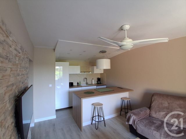 Appartement F2 à louer - 2 pièces - 34.7 m2 - LA VALETTE DU VAR - 83 - PROVENCE-ALPES-COTE-D-AZUR - Century 21 Le Rocher