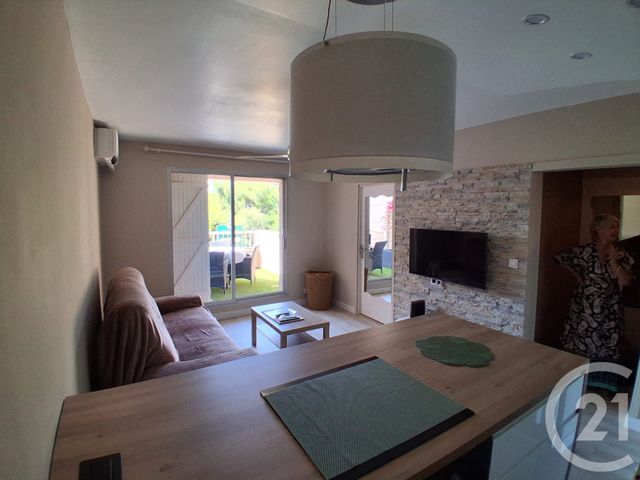 Appartement F2 à louer - 2 pièces - 34.7 m2 - LA VALETTE DU VAR - 83 - PROVENCE-ALPES-COTE-D-AZUR - Century 21 Le Rocher