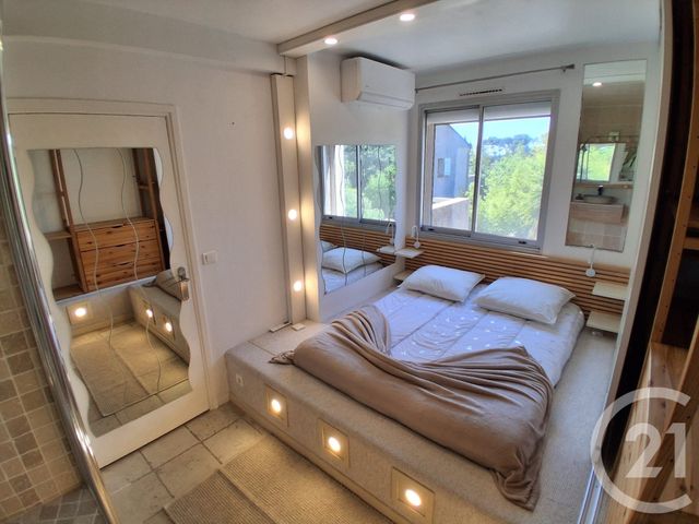 Appartement F2 à louer - 2 pièces - 34.7 m2 - LA VALETTE DU VAR - 83 - PROVENCE-ALPES-COTE-D-AZUR - Century 21 Le Rocher