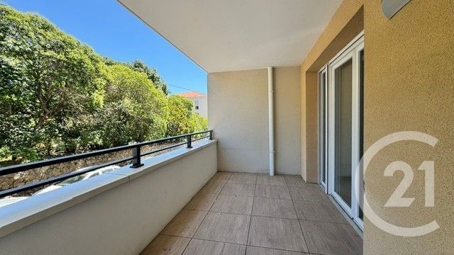 Appartement F2 à vendre - 2 pièces - 40.71 m2 - TOULON - 83 - PROVENCE-ALPES-COTE-D-AZUR - Century 21 Le Rocher