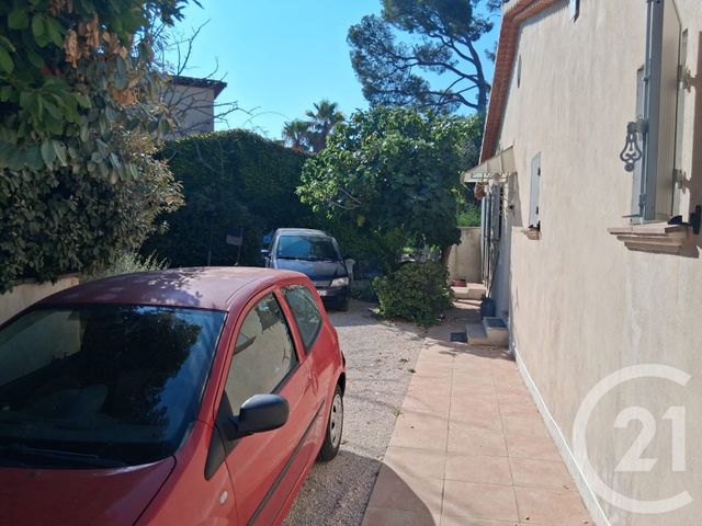 maison à louer - 3 pièces - 67.11 m2 - LA GARDE - 83 - PROVENCE-ALPES-COTE-D-AZUR - Century 21 Le Rocher