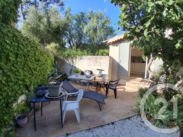 maison à louer - 3 pièces - 67.11 m2 - LA GARDE - 83 - PROVENCE-ALPES-COTE-D-AZUR - Century 21 Le Rocher
