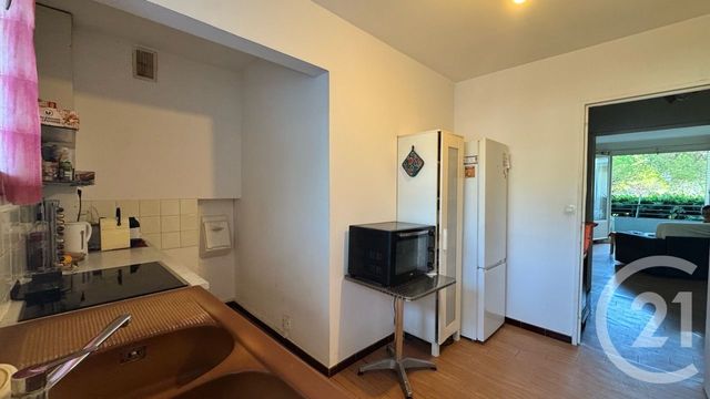 Appartement F1 bis à vendre - 2 pièces - 47.04 m2 - LA GARDE - 83 - PROVENCE-ALPES-COTE-D-AZUR - Century 21 Le Rocher