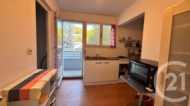 Appartement F1 bis à vendre - 2 pièces - 47.04 m2 - LA GARDE - 83 - PROVENCE-ALPES-COTE-D-AZUR - Century 21 Le Rocher