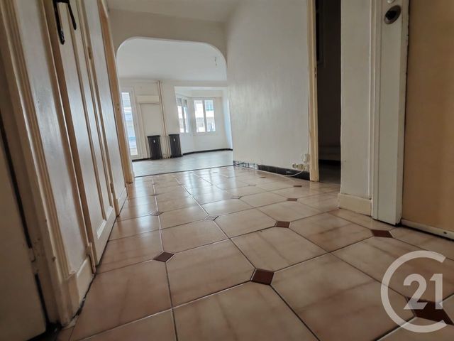 Appartement F2 à vendre - 2 pièces - 66.55 m2 - TOULON - 83 - PROVENCE-ALPES-COTE-D-AZUR - Century 21 Le Rocher