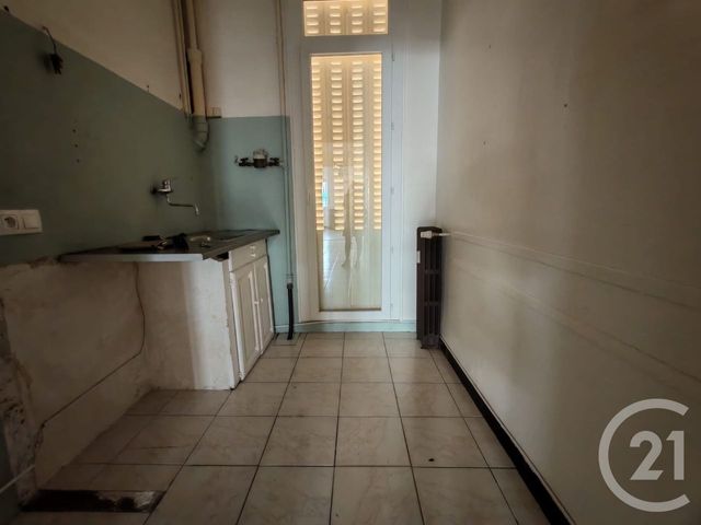 Appartement F2 à vendre - 2 pièces - 66.55 m2 - TOULON - 83 - PROVENCE-ALPES-COTE-D-AZUR - Century 21 Le Rocher
