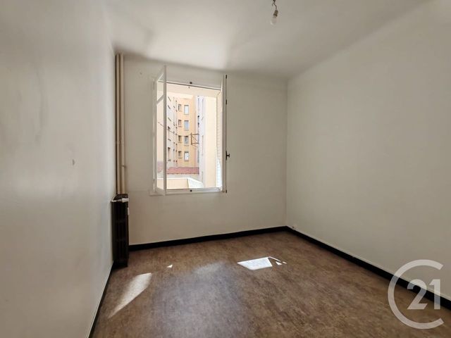 Appartement F2 à vendre - 2 pièces - 66.55 m2 - TOULON - 83 - PROVENCE-ALPES-COTE-D-AZUR - Century 21 Le Rocher