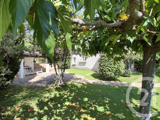 maison à louer - 8 pièces - 197.25 m2 - LA GARDE - 83 - PROVENCE-ALPES-COTE-D-AZUR - Century 21 Le Rocher