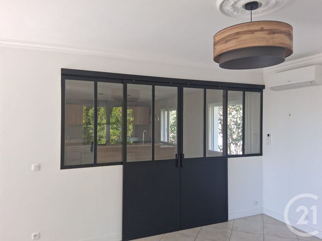 maison à louer - 8 pièces - 197.25 m2 - LA GARDE - 83 - PROVENCE-ALPES-COTE-D-AZUR - Century 21 Le Rocher