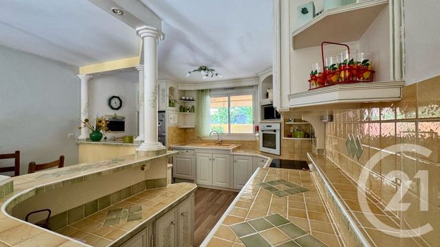 Appartement F5 à vendre - 5 pièces - 92.03 m2 - LA GARDE - 83 - PROVENCE-ALPES-COTE-D-AZUR - Century 21 Le Rocher