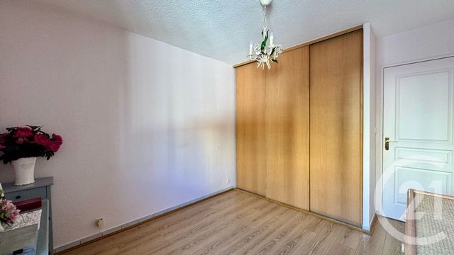 Appartement F5 à vendre - 5 pièces - 92.03 m2 - LA GARDE - 83 - PROVENCE-ALPES-COTE-D-AZUR - Century 21 Le Rocher