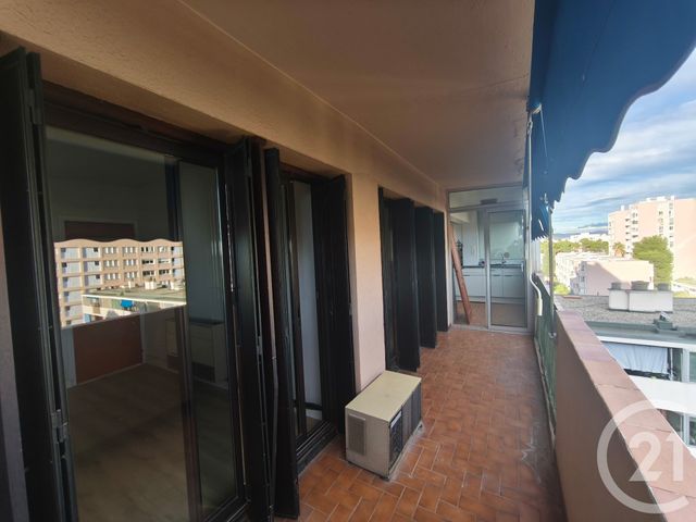 Appartement T3 à louer - 4 pièces - 66.38 m2 - LA GARDE - 83 - PROVENCE-ALPES-COTE-D-AZUR - Century 21 Le Rocher