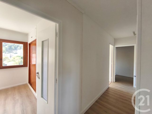 Appartement T3 à louer - 4 pièces - 66.38 m2 - LA GARDE - 83 - PROVENCE-ALPES-COTE-D-AZUR - Century 21 Le Rocher