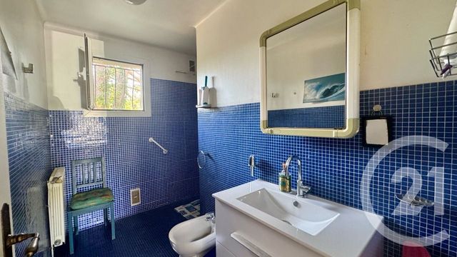 maison à vendre - 8 pièces - 216.0 m2 - LA GARDE - 83 - PROVENCE-ALPES-COTE-D-AZUR - Century 21 Le Rocher