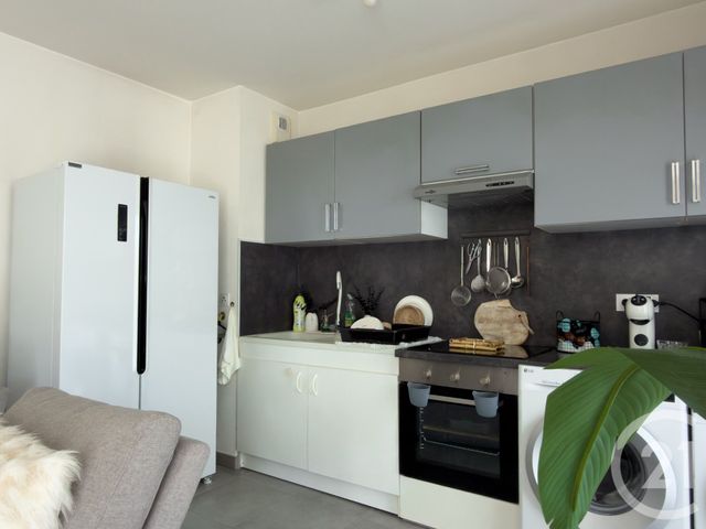 Appartement F2 à vendre - 2 pièces - 47.13 m2 - LA VALETTE DU VAR - 83 - PROVENCE-ALPES-COTE-D-AZUR - Century 21 Le Rocher