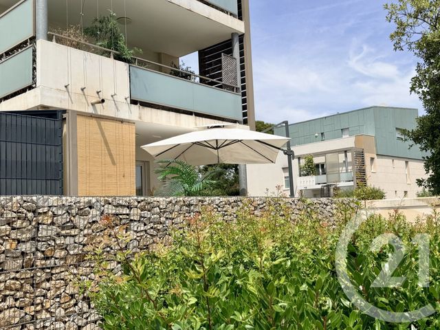 Appartement F2 à vendre - 2 pièces - 47.13 m2 - LA VALETTE DU VAR - 83 - PROVENCE-ALPES-COTE-D-AZUR - Century 21 Le Rocher